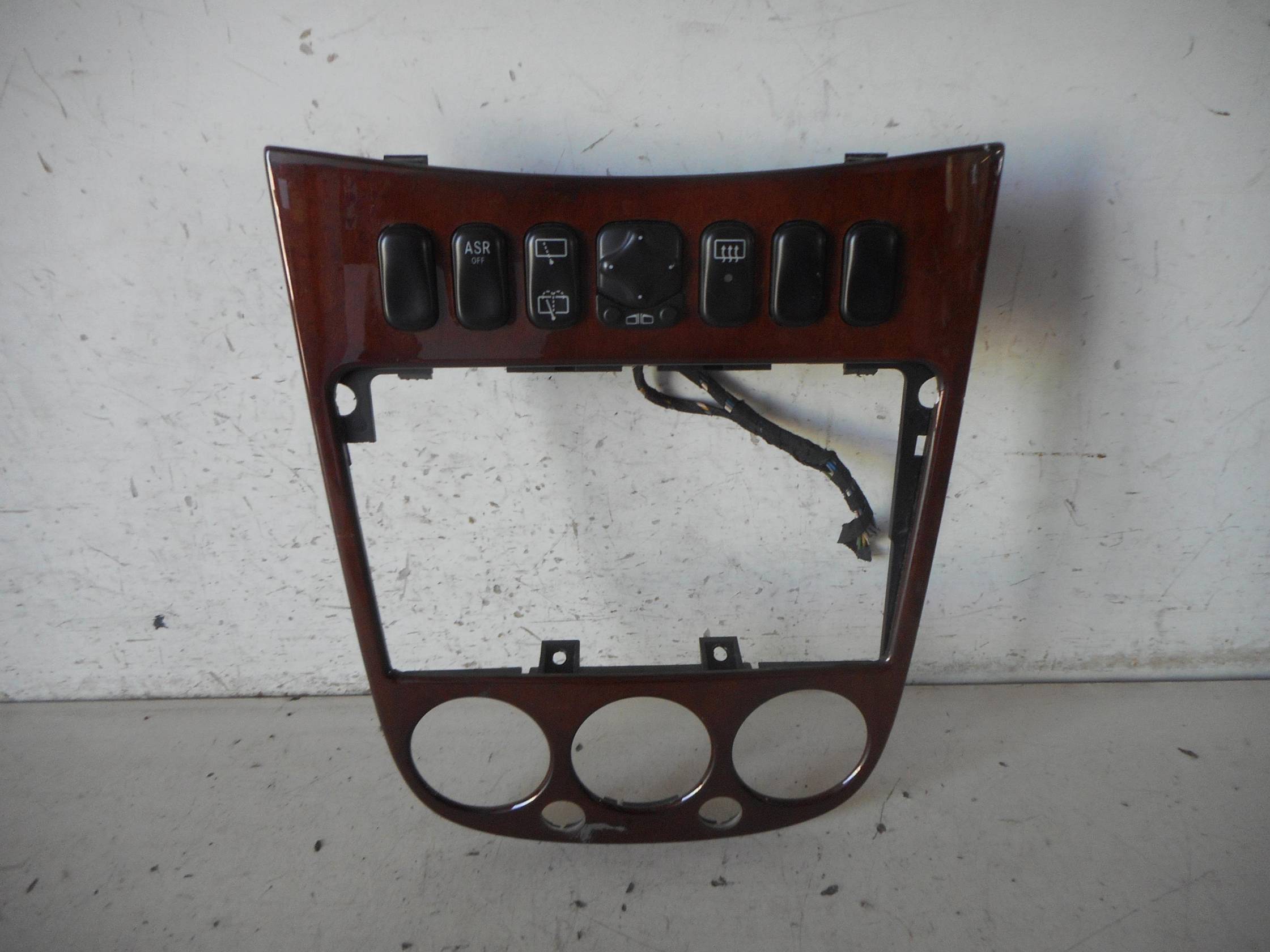 Cornice portastrumenti